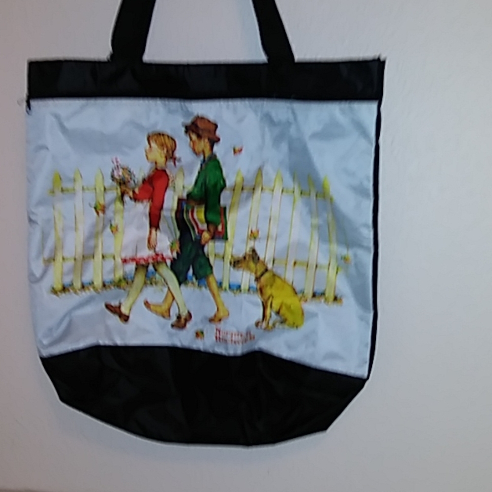 Norman Rockwell image shoulder clutch bag.